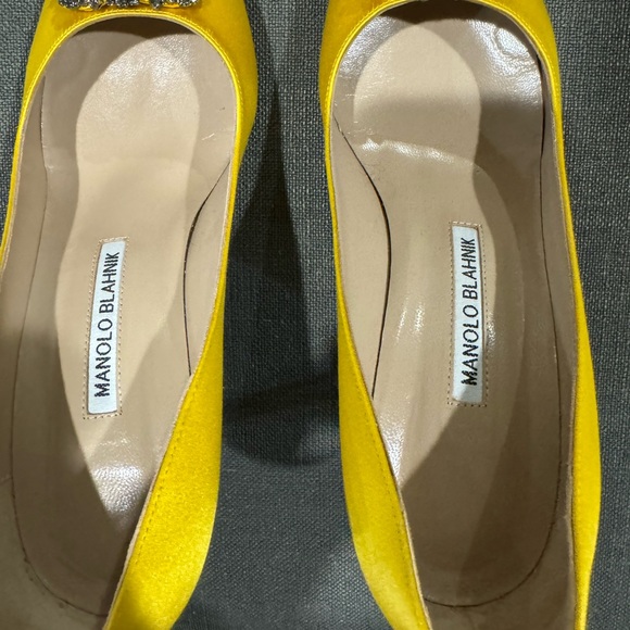 Manolo Blahnik Hangisi Satin Heels - Picture 7 of 9